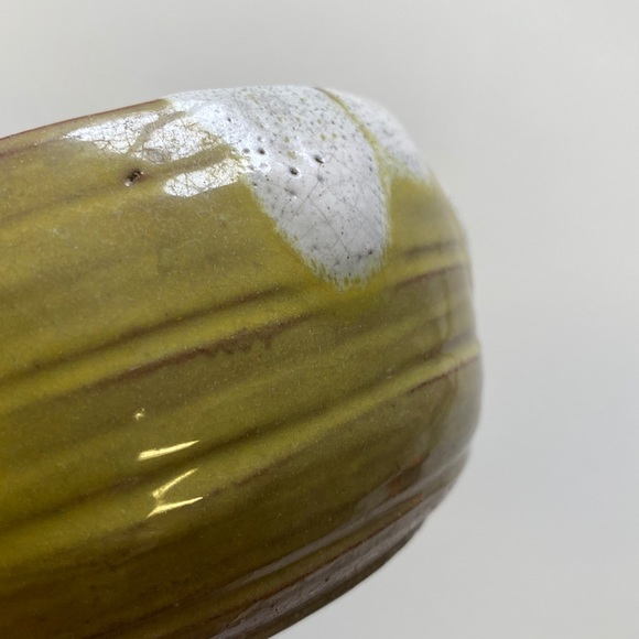 Green Pottery Bowl, MES 1949 - Picture 2 of 5